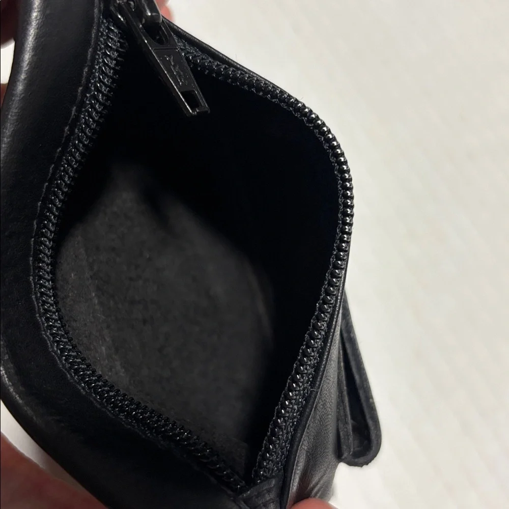Bugatti vintage leather zip money clip on pouch
